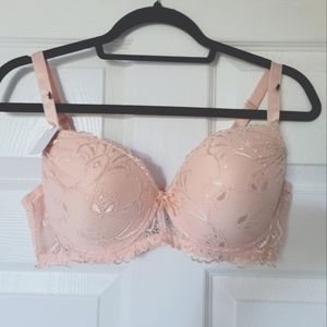 NWT PINK LACE BRA SIZE 40C